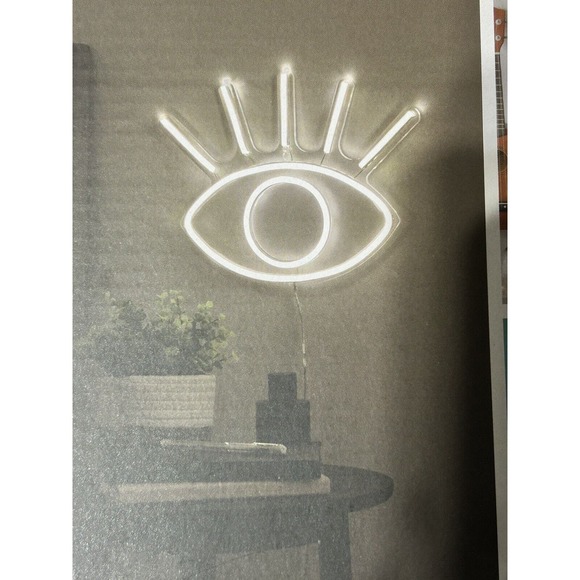 🛑 CLEARANCE NEW Eye LED Neon Sign - Picture 1 of 4